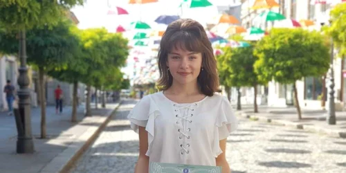 luciana lapusneanu 8