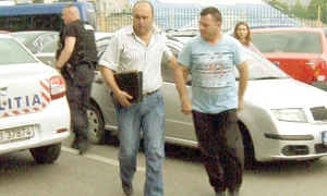 politisti7 act suspect furt jpeg
