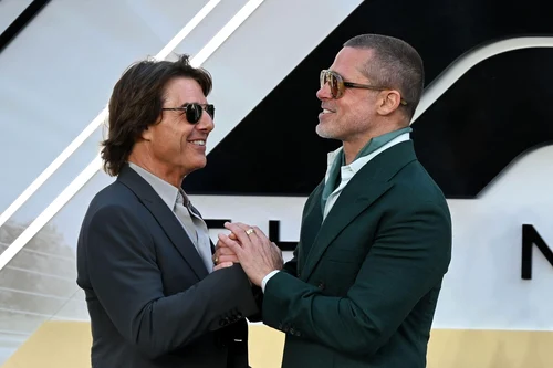 Brad Pitt și Tom Cruise la premiera F1 the Movie. FOTO: Profimedia