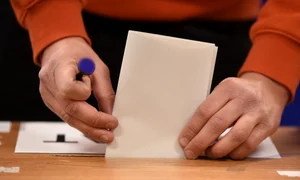 vot generic mana buletin in urna alegeri prezidentiale 2020 (3) JPG