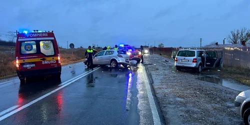 Accident Galați FOTO ISU jpg