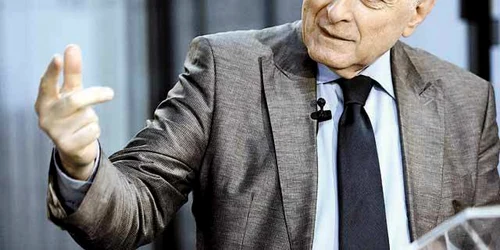 adrian vasilescu consilier bnr guvernator foto fb adrian vasilescu