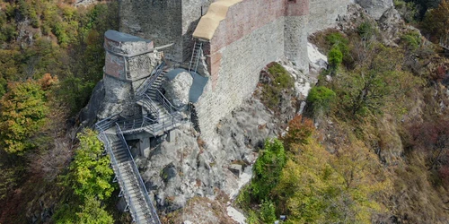 Cetatea Poienari fotografiata din drona FOTO CJ Arges (6) png
