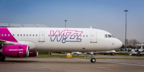 wizz air avion la sol