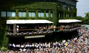 halep simona trofeu wimbledon gettyimages 1161778785 jpeg