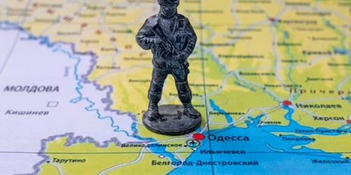harta ucraina crimeea soldat de plumb foto shutterstock 2175209719 jpg
